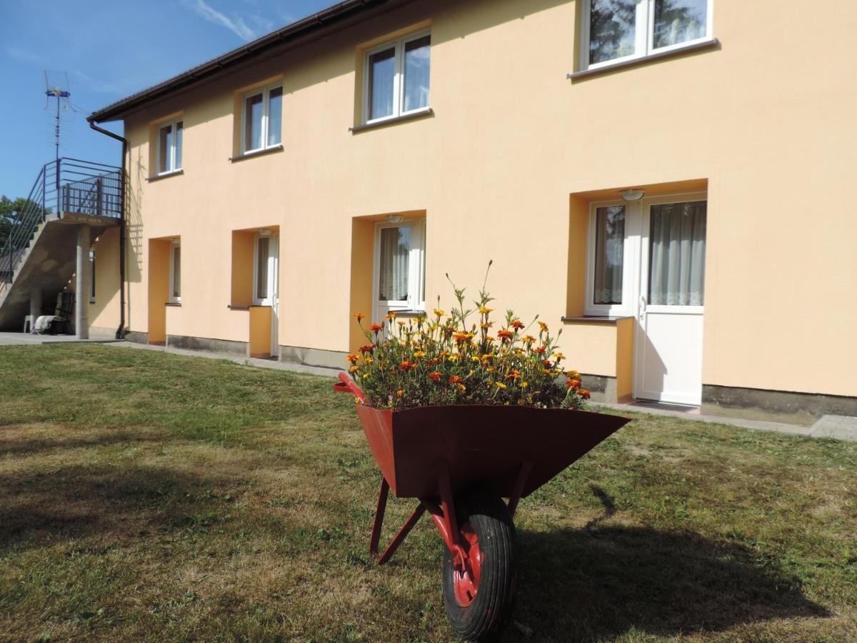 Gasthaus Jacek I Agatka Stolpmünde Exterior foto