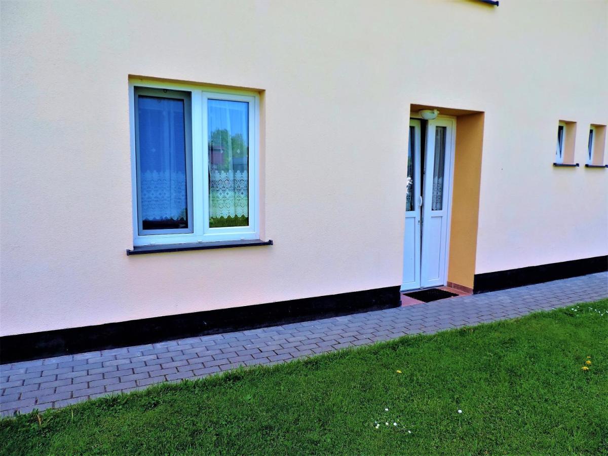Gasthaus Jacek I Agatka Stolpmünde Exterior foto